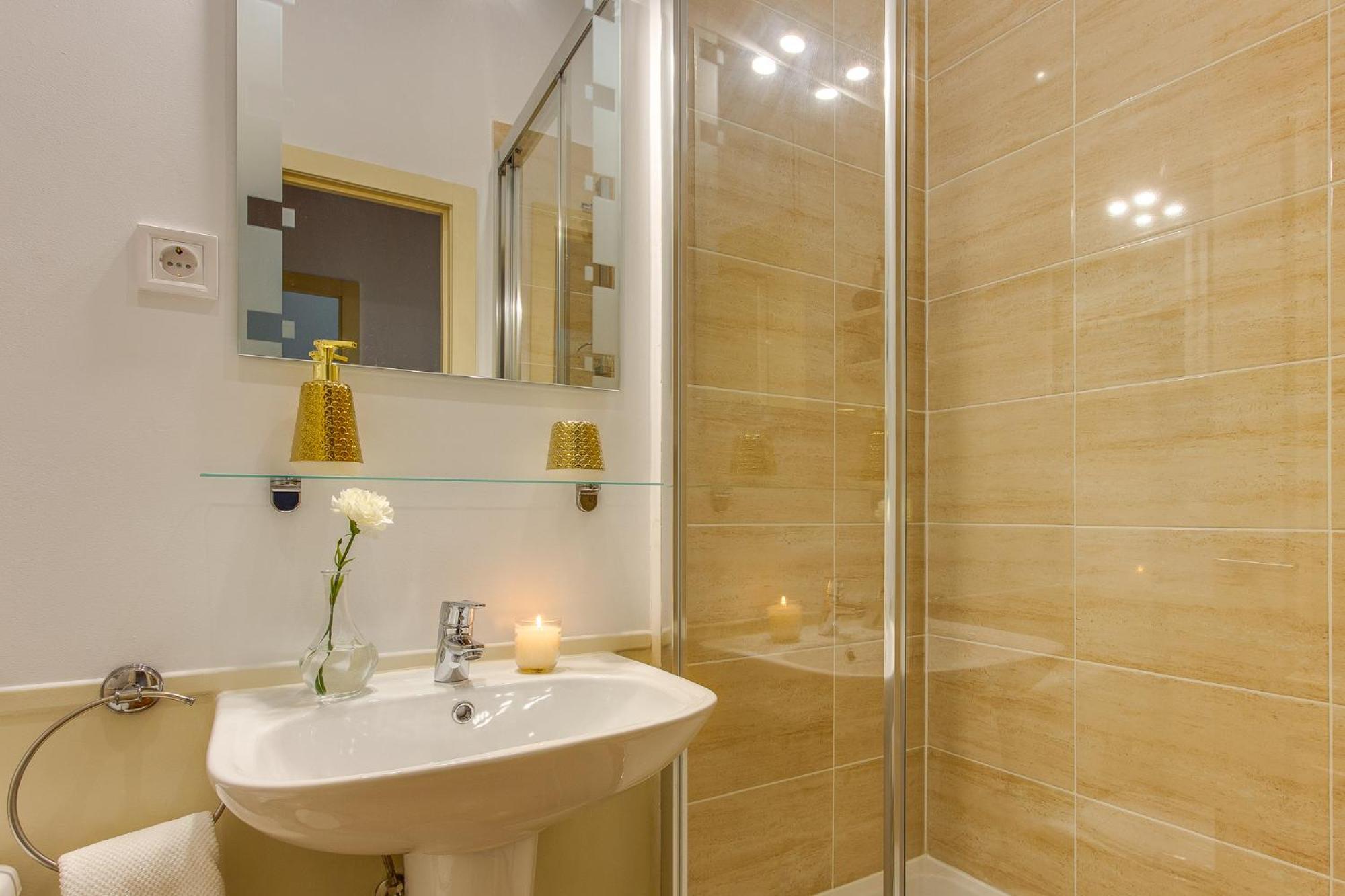 Amplias Habitaciones En El Corazon De Madrid - Plaza De Espana Εξωτερικό φωτογραφία